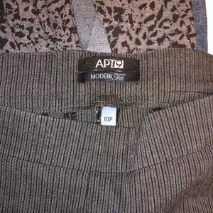 Size 10P ladies APT 9 trouser striped dress pants